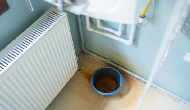Best Sewage cleanup and water damage restoration  in Holly Springs, GA